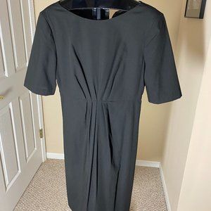 Elie Tahari Black Lightweight Wool Dress w Front Pleats